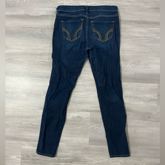 Hollister low rise dark jean legging size 28 / 7 regular - Picture 3 of 4
